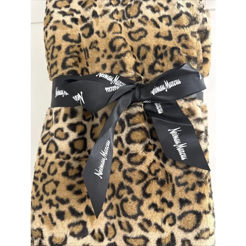 NEIMAN MARCUS Luxury CHEETAH Design Faux Mink Fur Throw Blanket NEW WITH TAGS